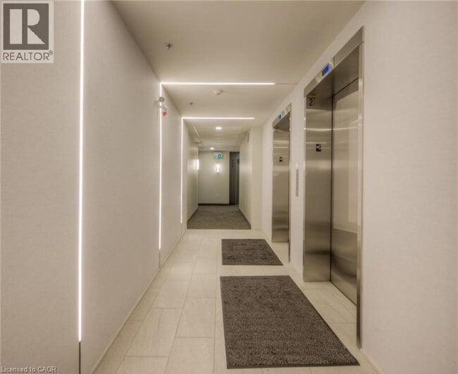 Building Photo - 110 Fergus Ave