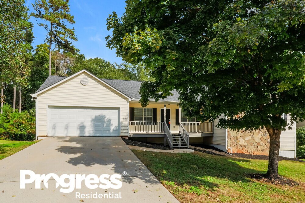 810 Windsor Dr, Monroe, GA 30656 House Rental in Monroe, GA