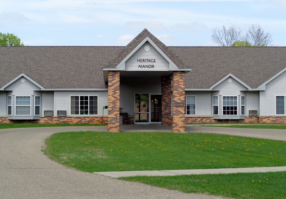 Heritage Manor Main Entrance - Heritage Manor