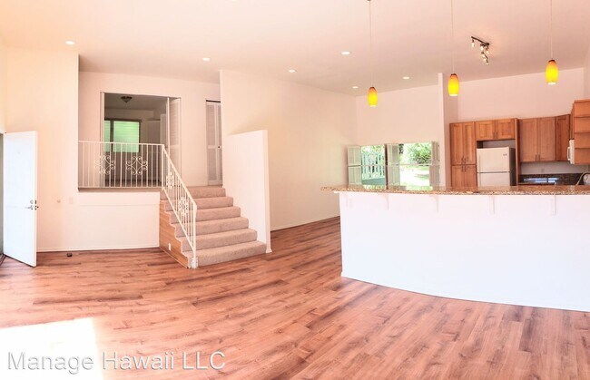 Building Photo - 3 br, 2 bath House - 1500 Kalaniiki Street...