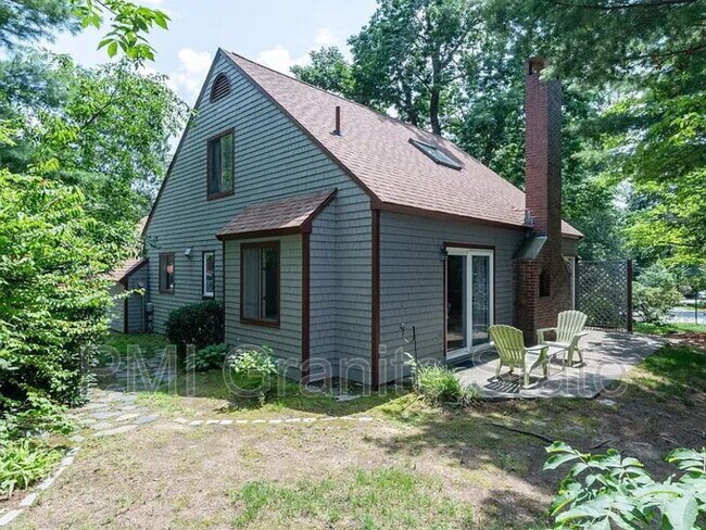 Foto del edificio - 3 Duckford Cir