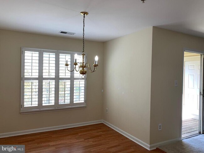 Foto del edificio - 9111 Gracious End Ct