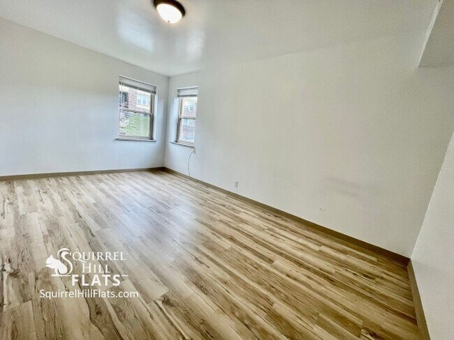 Foto del edificio - 5710 Phillips Ave