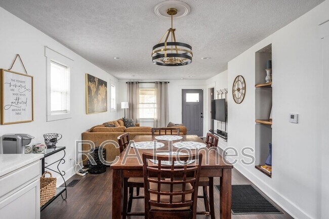 Photo - 1740 S Randolph St House