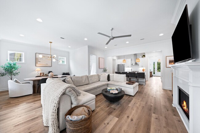 Foto del edificio - 39 Suwanee Dr