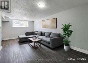 Building Photo - 1483 Sandgate Crescent