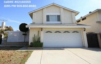 Building Photo - 706 Lyonwood Ave