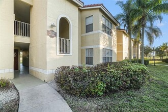 Building Photo - 12730 Vista Isles Dr