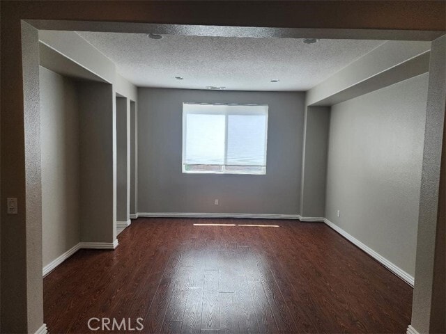 Building Photo - 25608 Red Hawk Rd
