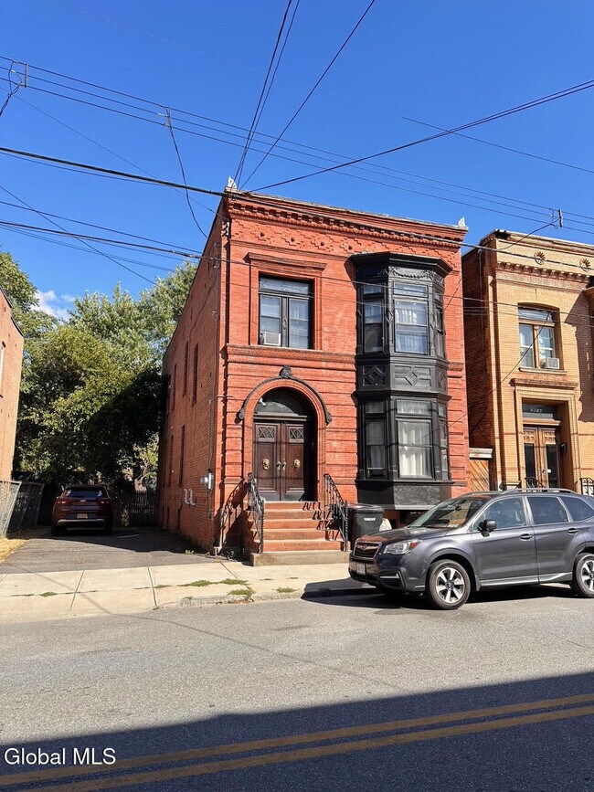 Foto del edificio - 2916 6th Ave