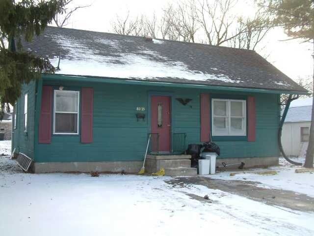 Residential - 8019 E 46th St