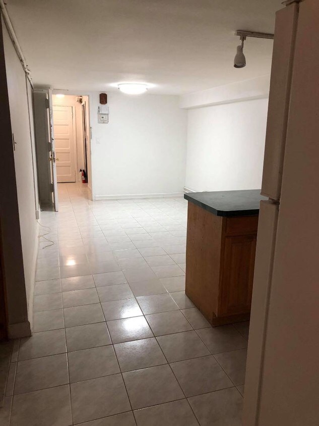 Foto del edificio - 94 Avenue T