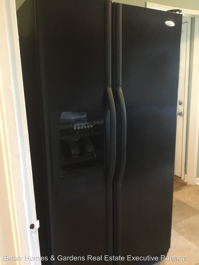 Foto del edificio - 2 br, 1 bath House - 1033 Oleander Drive