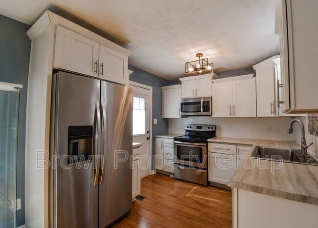 Foto del edificio - 5920 Dalton Rd