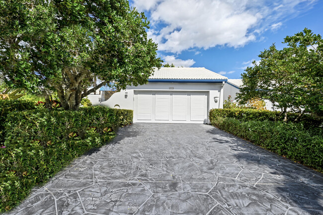 Building Photo - 3719 Mykonos Ct