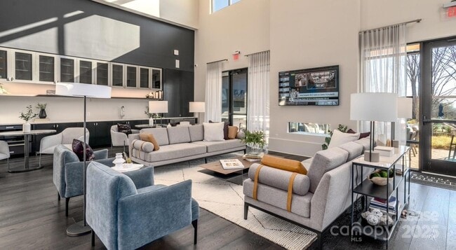 Foto del edificio - 305 Prine Pl