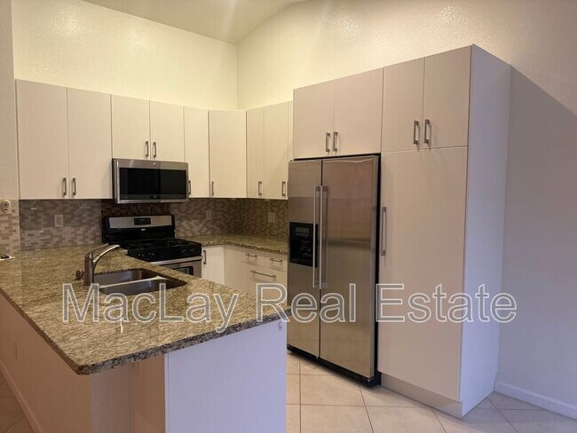 Foto del edificio - 9005 E Copper Valley Ln