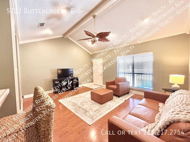 Foto del edificio - 5222 Buttercreek-E-6-
