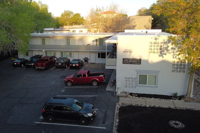 Foto del edificio - 2161 Patton Dr