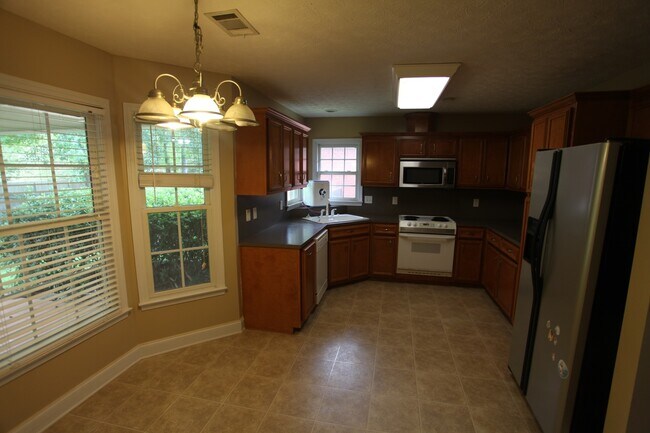 Building Photo - Available Soon in Camden Ridge!