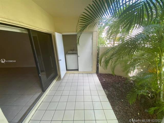 Building Photo - 8819 SW 130th Pl