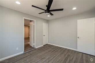 Building Photo - 4401 St Andrews Cir