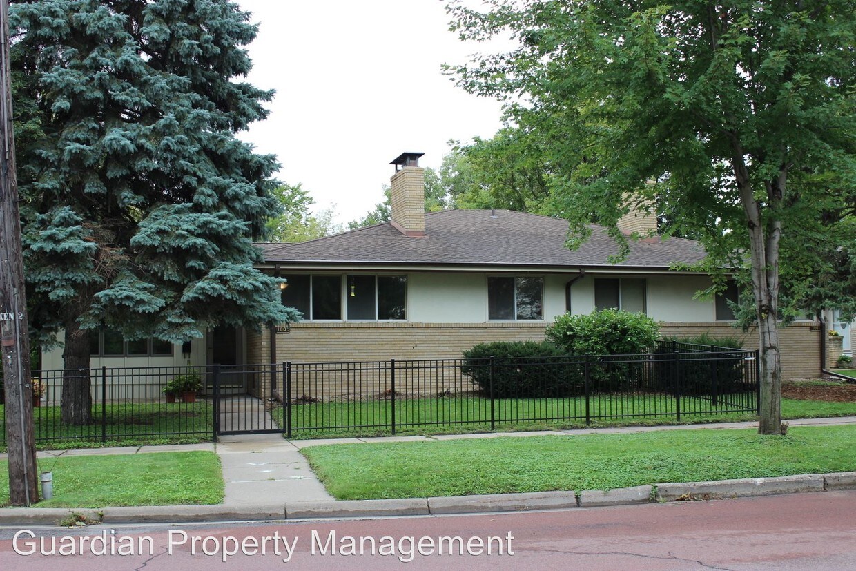 1805 Kenwood Pky, Minneapolis, MN 55405 Condo for Rent in Minneapolis, MN