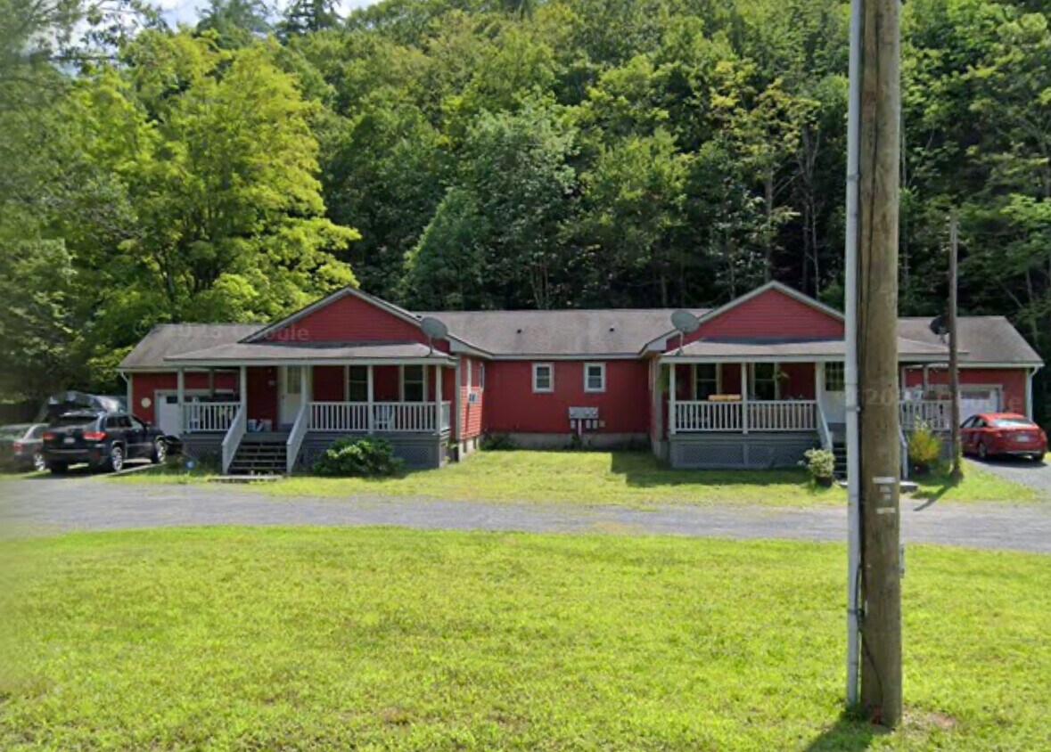 Primary Photo - 159 N Leverett Rd