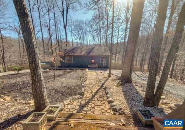 Building Photo - 199 N White Oak Lakeview Dr