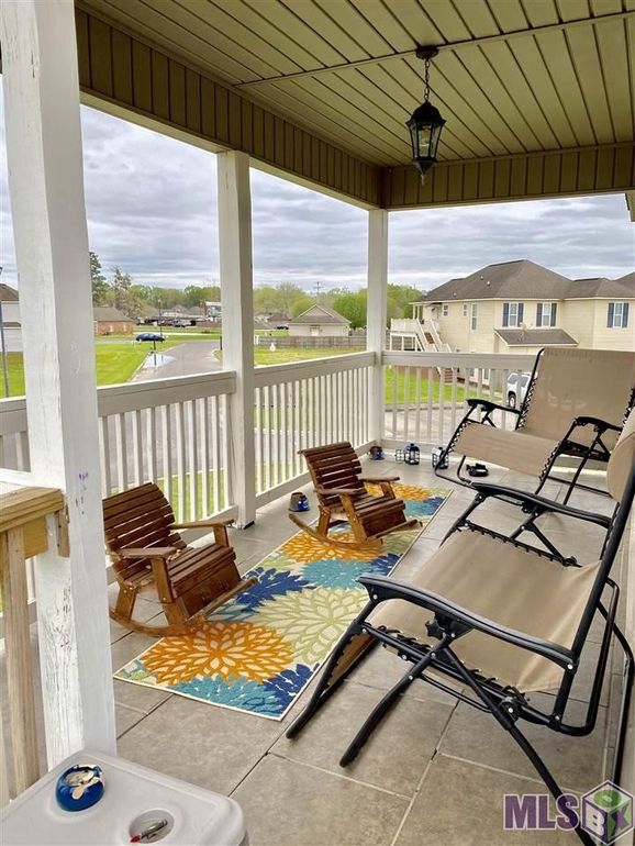 Building Photo - 2 Bedroom/2 Bath Condo Gonzales, LA