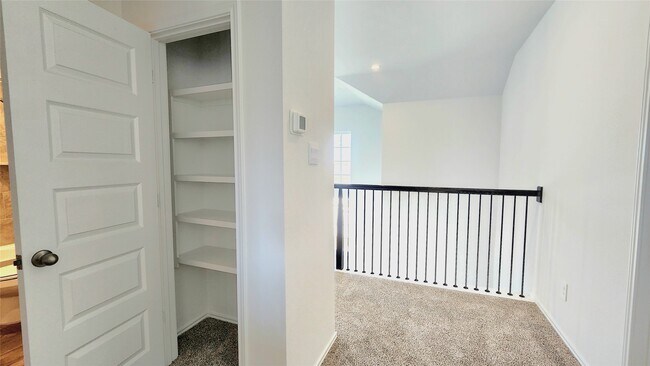 Foto del edificio - 4127 Windstone Gln Wy