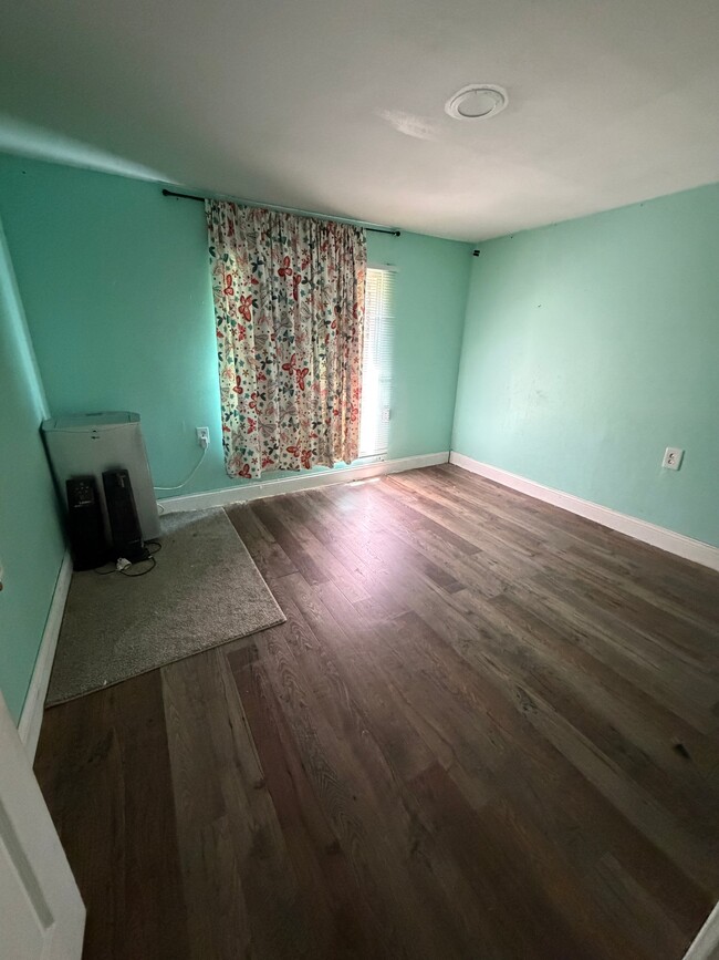 Building Photo - 1081 Tigger Loop