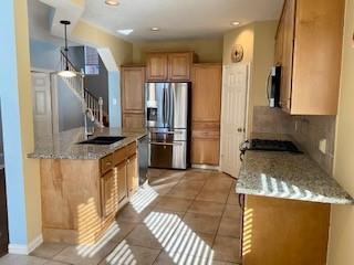 Building Photo - 25547 Myrtle Springs