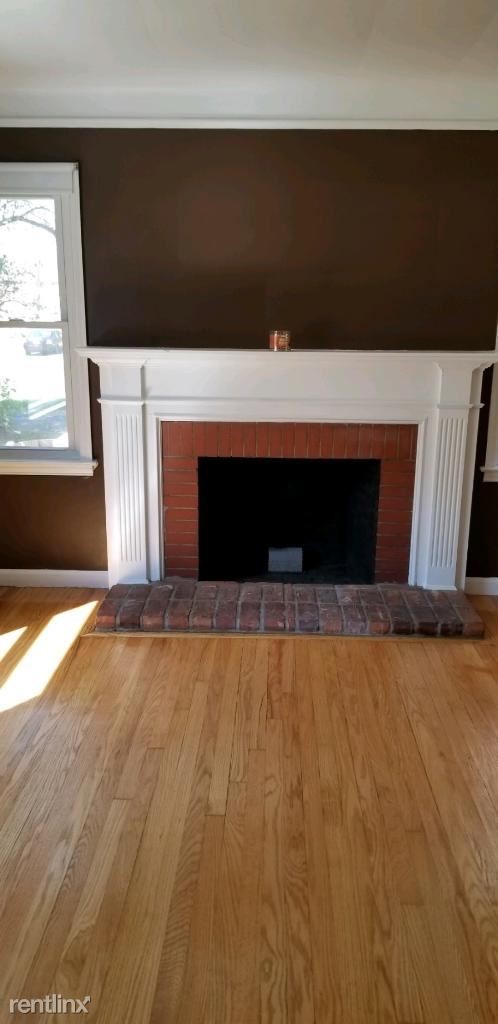 Building Photo - 3 br, 1 bath House - 5250 Berkshire St