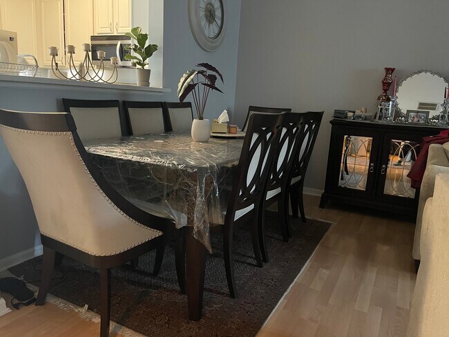 Foto del edificio - 192 Lucerne Ct