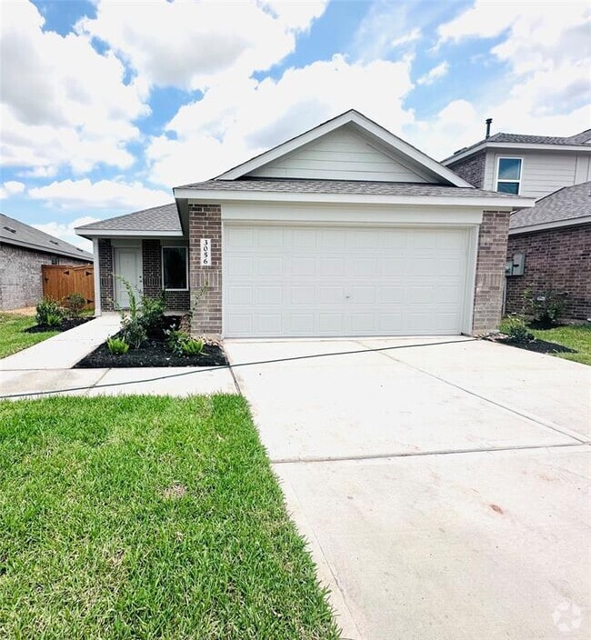 Building Photo - 3056 Dawn Sound Dr