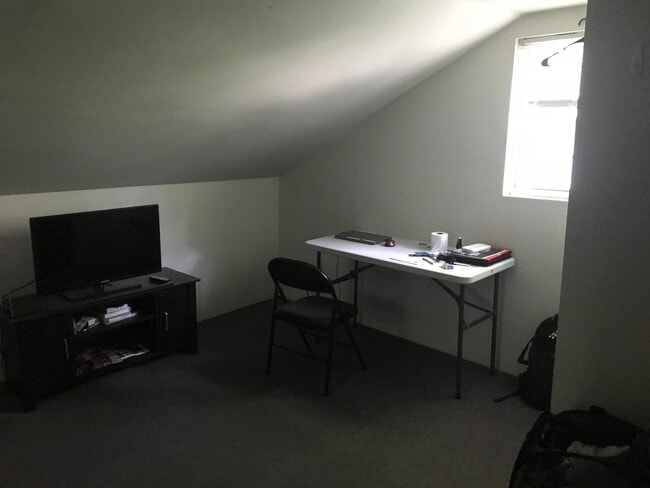 bedroom 2 - 2357 W Clifton Ave