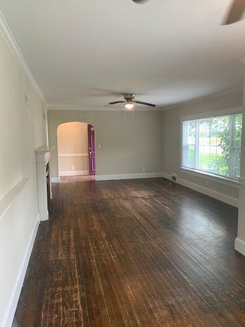 Photo - 301 S Oak St House