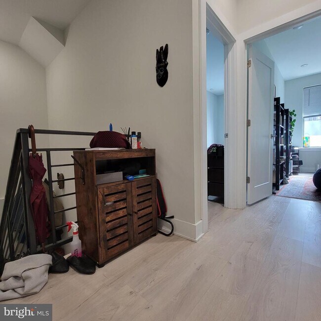 Foto del edificio - 4219 Filbert St