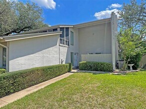 Building Photo - 100 Lido Cir