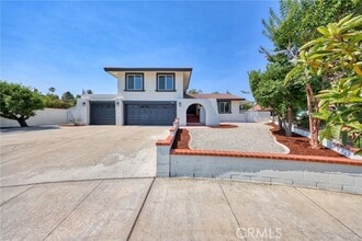 Building Photo - 116 Cascade Ct
