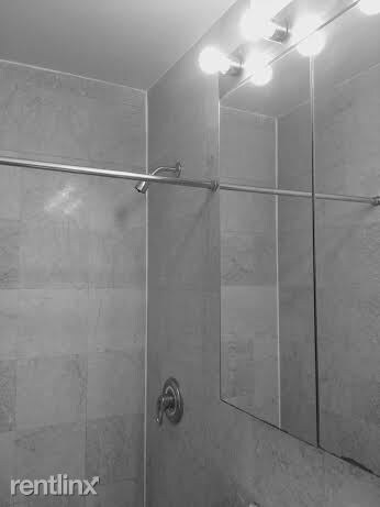 Foto del edificio - 412 E 73rd St