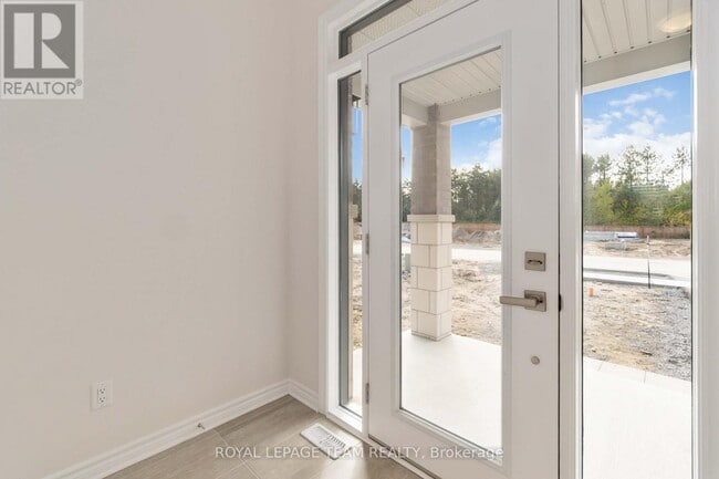 Building Photo - 358 Equinelle Dr