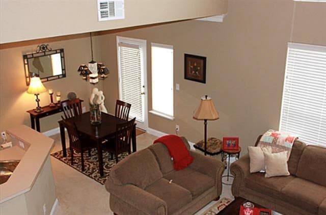 Foto del edificio - 4575 Woodsboro Ln