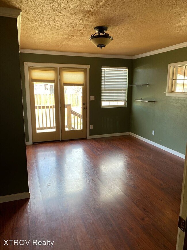 Building Photo - 3 br, 2 bath House - 616 Grand Ave