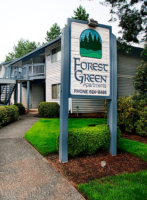 Building Photo - Forest Green Apartments