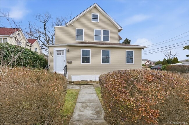 Foto del edificio - 2984 Dorlon Pl