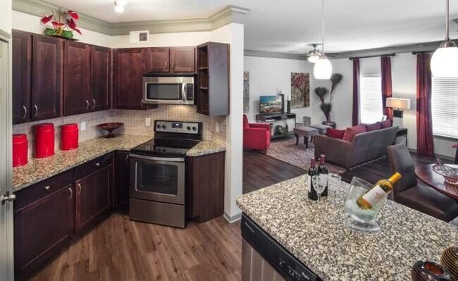 Building Photo - 3 bedroom in Tomball TX 77377