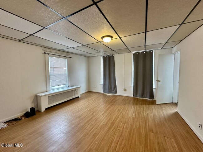 Building Photo - 83 14th St