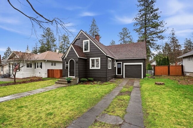 Foto del edificio - 2617 S Post St